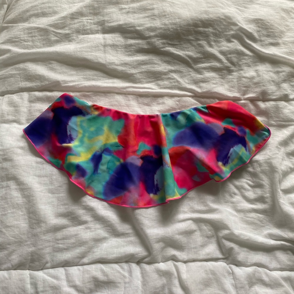 Strapless rainbow tie die bikini